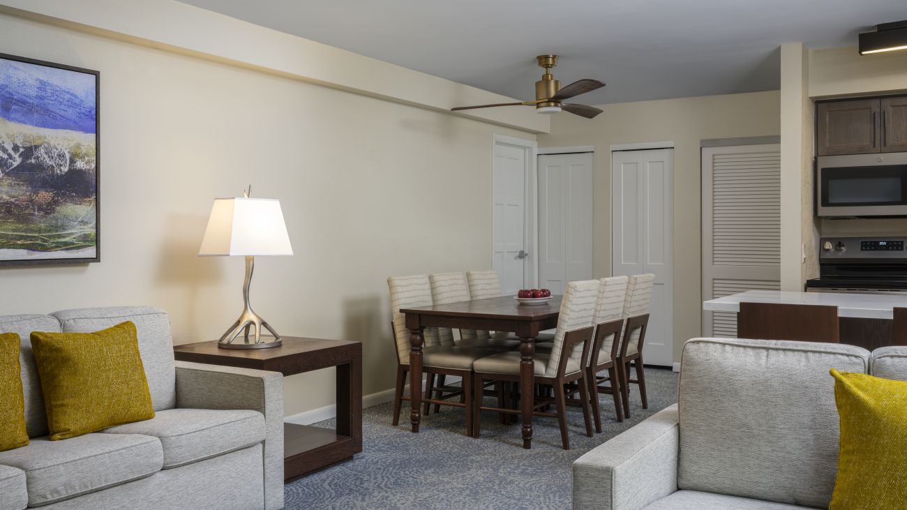 1-Bedroom, Living Area